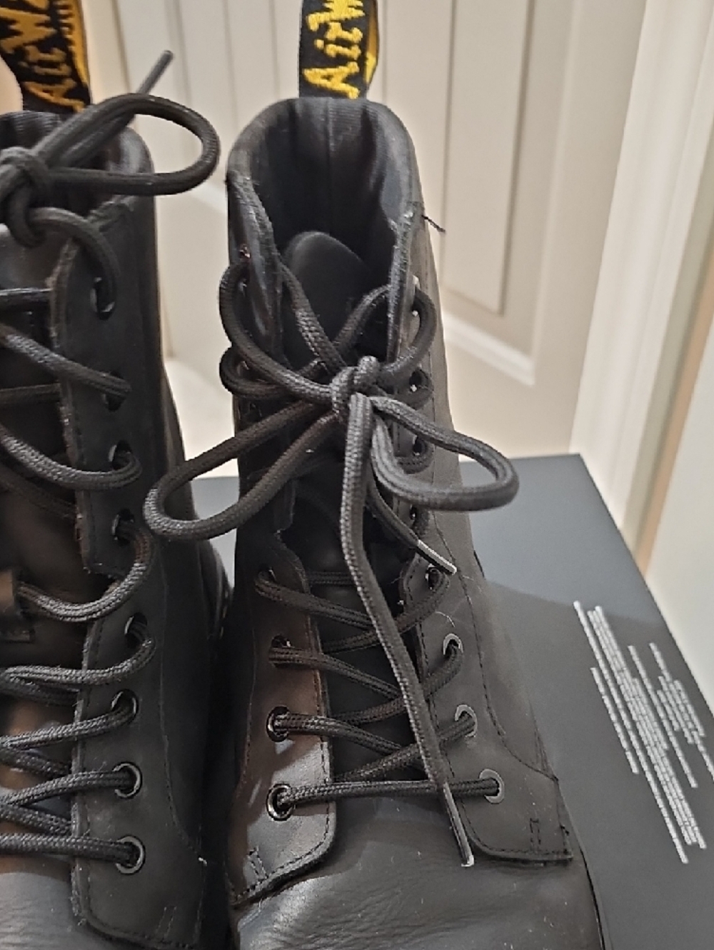 Dr. Martens Air Wair Mens Black Leather Boots - Picture 6 of 13